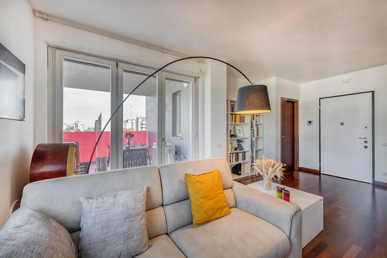 Apartment Celio, 11 - Appartamento Con Terrazzo Milan